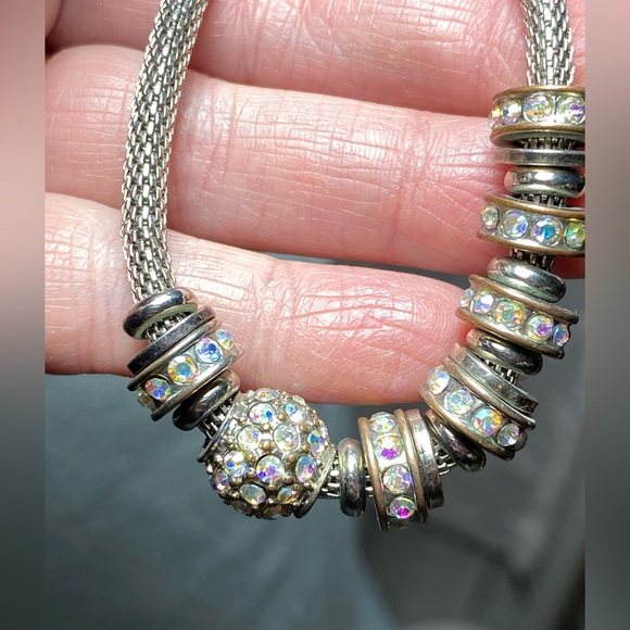 Macy’s mesh stretch bracelet with silver tone, rhinestones, floating beads EUC - Picture 7 of 9